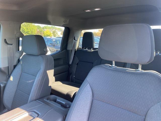 Photo of 2022 Silver Ice Metallic Chevrolet Silverado 1500