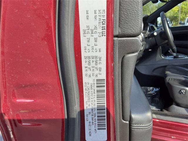 Photo of 2019 Velvet Red Pearlcoat Jeep Grand Cherokee