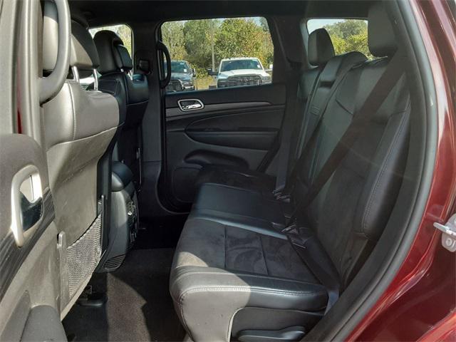 Photo of 2019 Velvet Red Pearlcoat Jeep Grand Cherokee