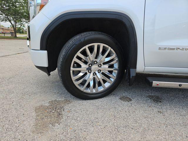 Photo of 2019 White Frost Tri-Coat GMC Sierra 1500