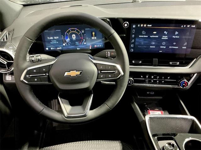 Photo of 2026 Mosaic Black Metallic Chevrolet Equinox