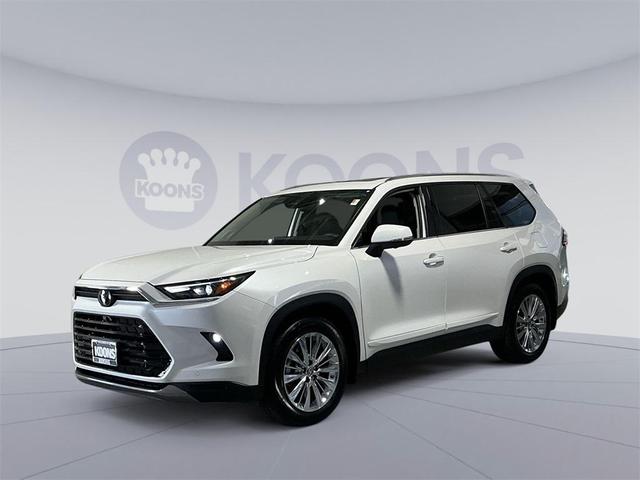 Photo of 2025 Wind Chill Pearl Toyota Grand Highlander
