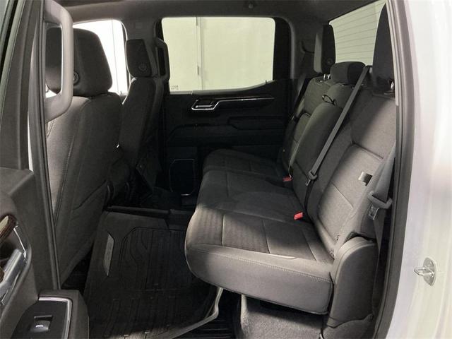 Photo of 2024 Summit White GMC Sierra 1500