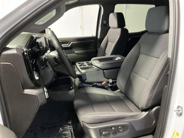 Photo of 2024 Summit White GMC Sierra 1500