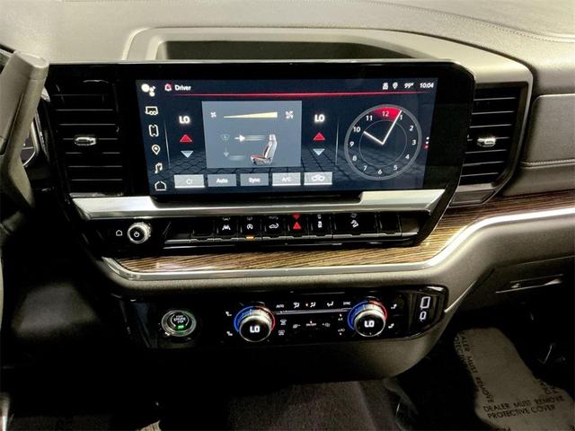 Photo of 2024 Summit White GMC Sierra 1500