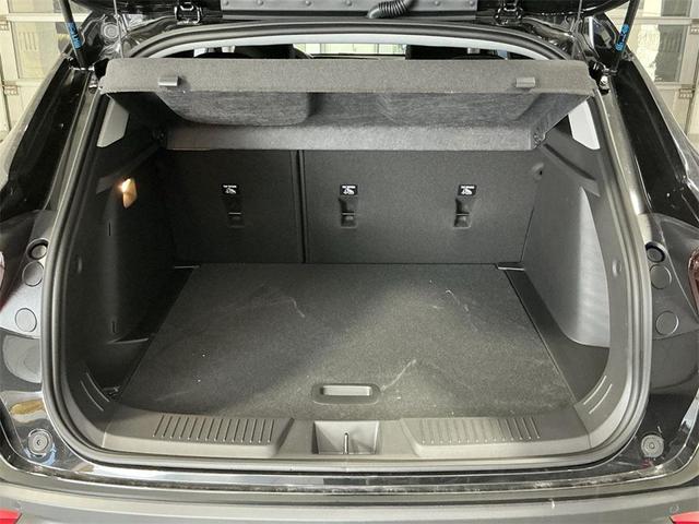 Photo of 2025 Mosaic Black Metallic Chevrolet Trax