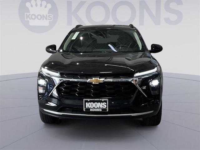 Photo of 2025 Mosaic Black Metallic Chevrolet Trax