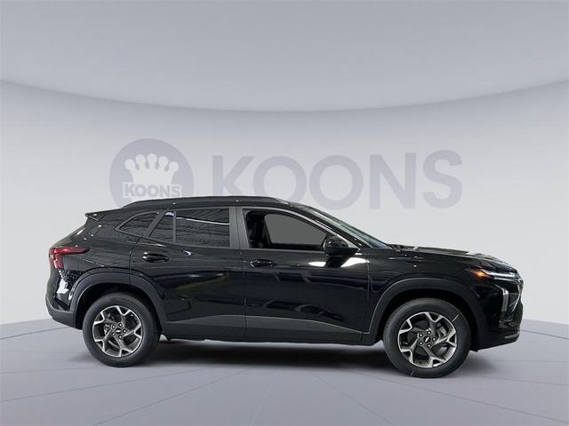 Photo of 2025 Mosaic Black Metallic Chevrolet Trax