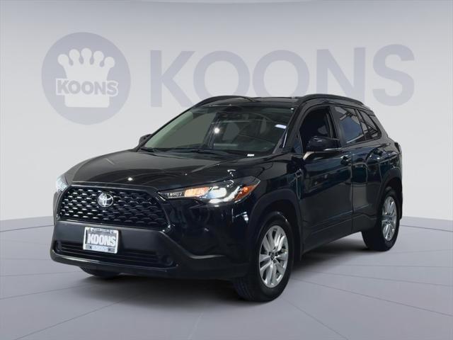 Photo of 2022 Jet Black Toyota Corolla Cross