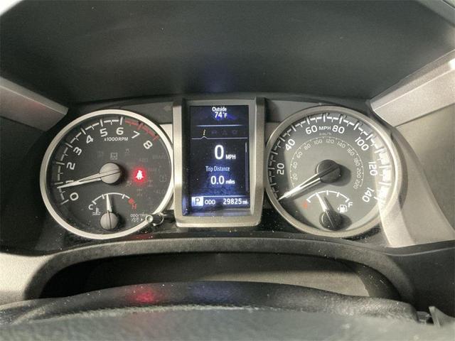 Photo of 2020 Super White Toyota Tacoma