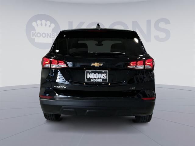 Photo of 2023 Mosaic Black Metallic Chevrolet Equinox