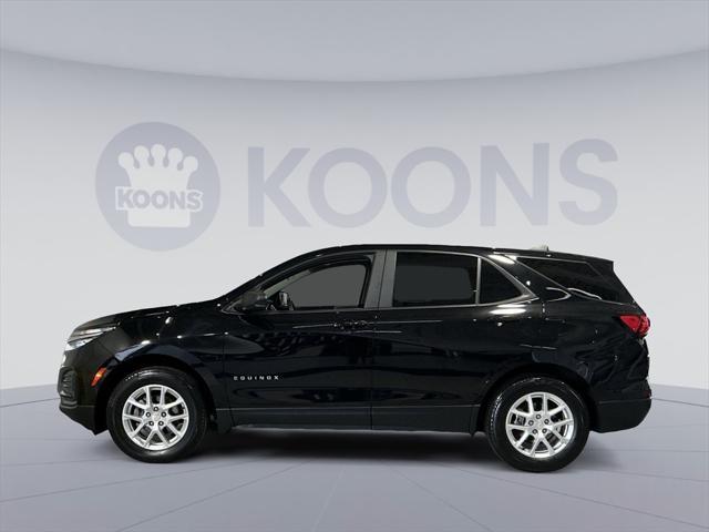 Photo of 2023 Mosaic Black Metallic Chevrolet Equinox