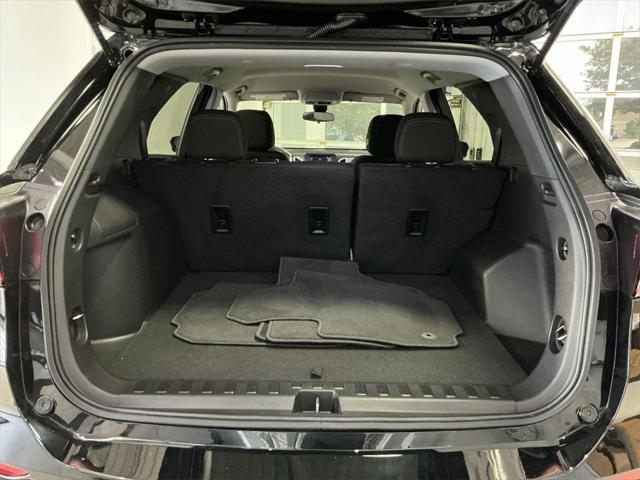 Photo of 2023 Mosaic Black Metallic Chevrolet Equinox
