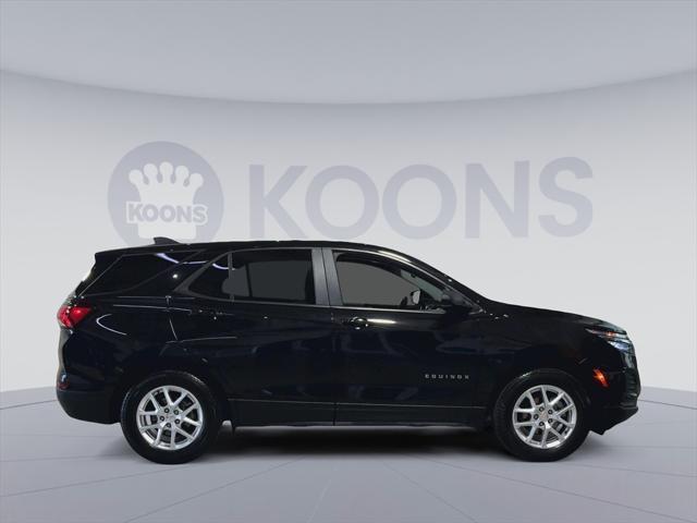 Photo of 2023 Mosaic Black Metallic Chevrolet Equinox
