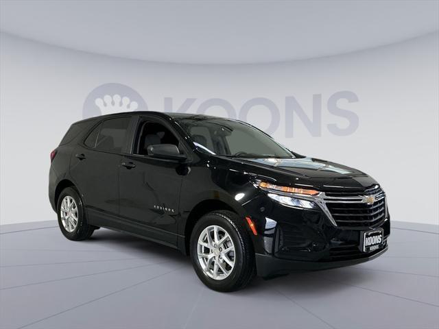 Photo of 2023 Mosaic Black Metallic Chevrolet Equinox