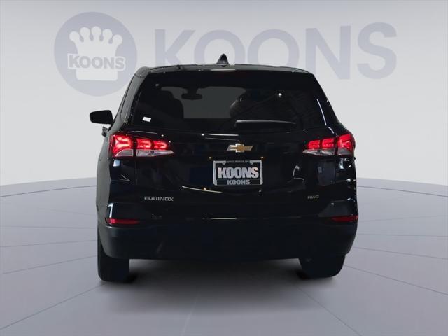 Photo of 2023 Mosaic Black Metallic Chevrolet Equinox
