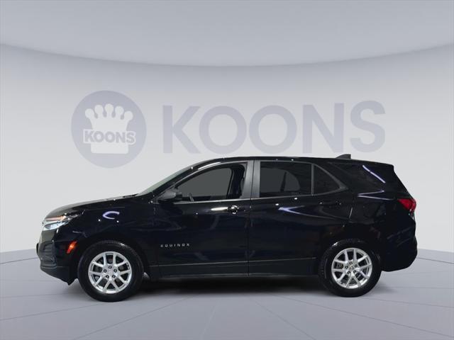 Photo of 2023 Mosaic Black Metallic Chevrolet Equinox
