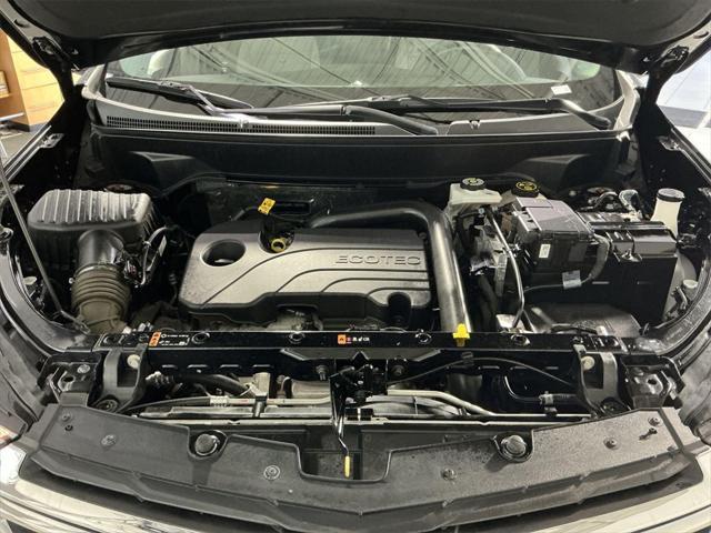 Photo of 2023 Mosaic Black Metallic Chevrolet Equinox