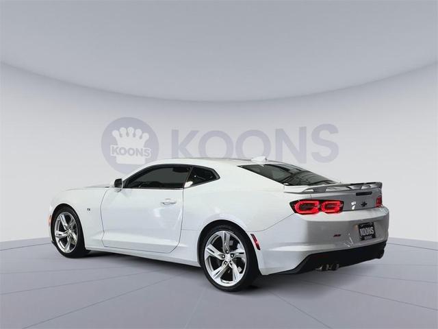 Photo of 2023 Summit White Chevrolet Camaro