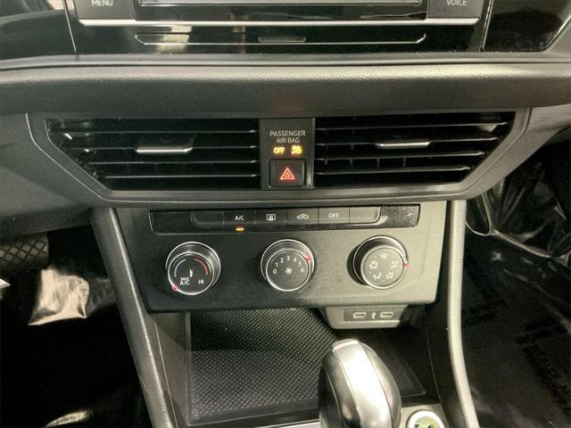 Photo of 2021 Pure White Volkswagen Jetta