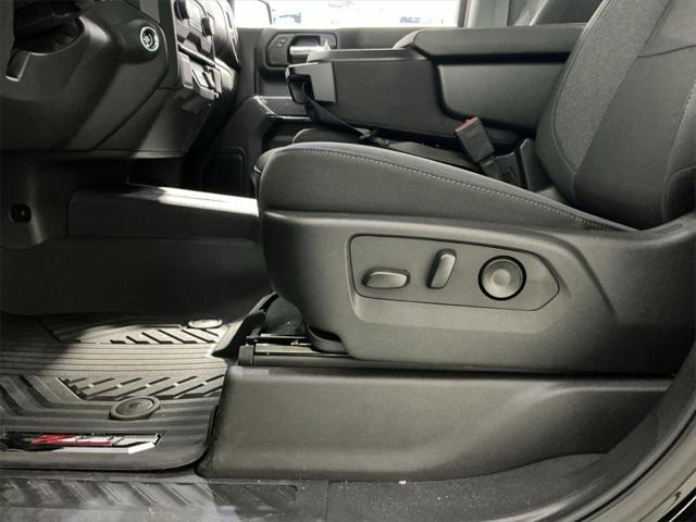 Photo of 2025 Black Chevrolet Silverado 1500
