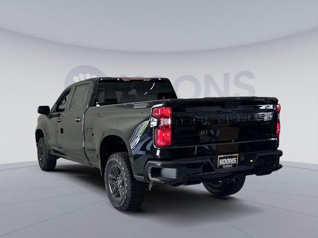 Photo of 2025 Black Chevrolet Silverado 1500