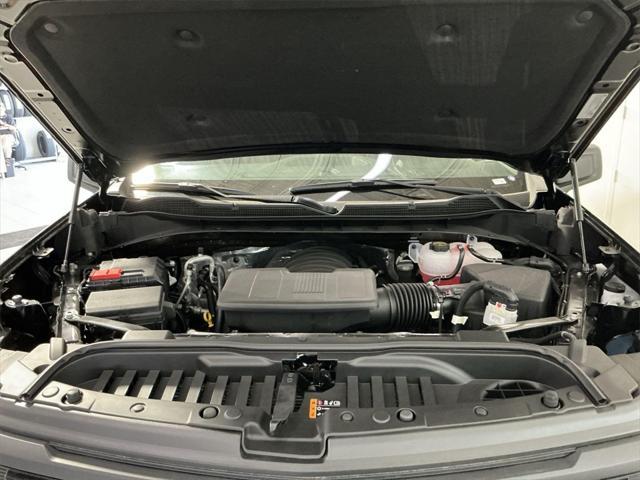 Photo of 2025 Black Chevrolet Silverado 1500