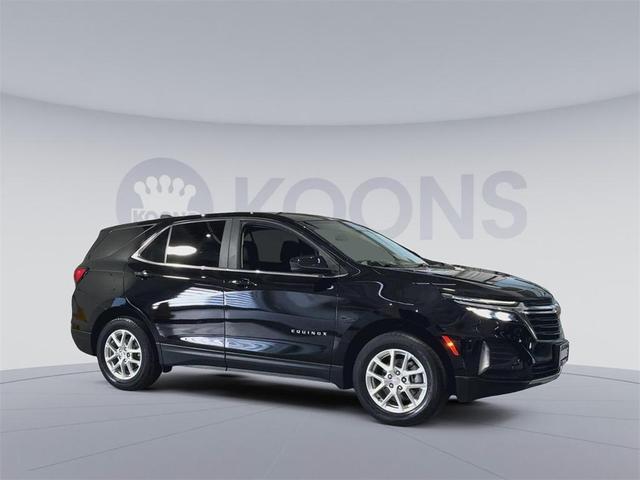 Photo of 2022 Mosaic Black Metallic Chevrolet Equinox