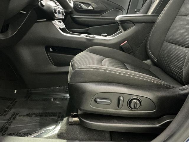 Photo of 2022 Marine Metallic GMC Terrain