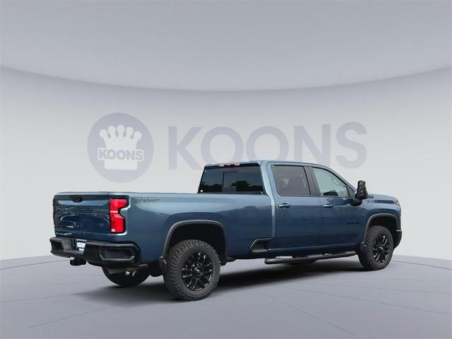 Photo of 2025 Lakeshore Blue Metallic Chevrolet Silverado 3500