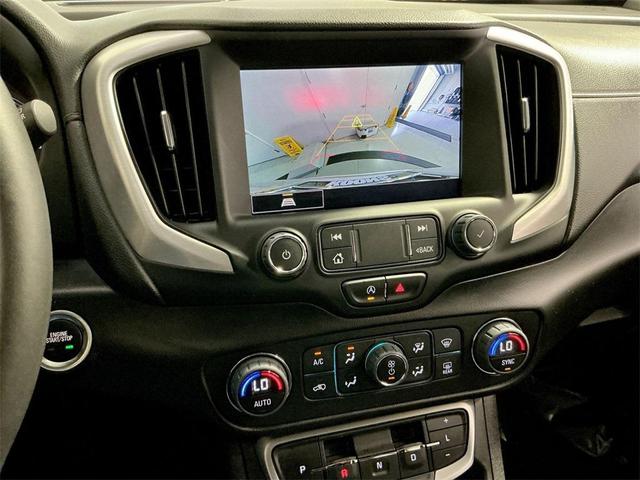 Photo of 2022 Quicksilver Metallic GMC Terrain