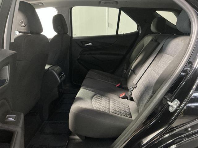 Photo of 2022 Mosaic Black Metallic Chevrolet Equinox