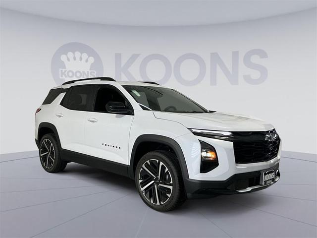 Photo of 2026 Polar White Tricoat Chevrolet Equinox