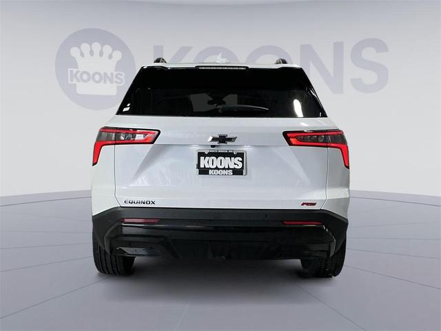Photo of 2026 Polar White Tricoat Chevrolet Equinox