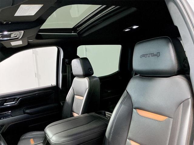 Photo of 2023 Summit White GMC Sierra 1500