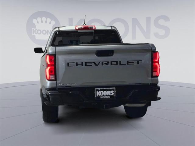 Photo of 2024 Sterling Gray Metallic Chevrolet Colorado