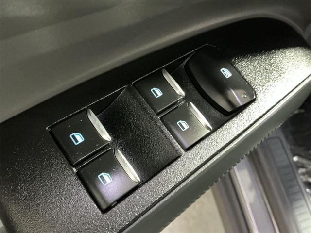 Photo of 2022 Gray Ford Maverick