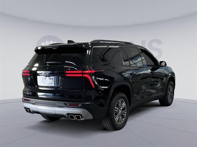 Photo of 2026 Mosaic Black Metallic Chevrolet Traverse