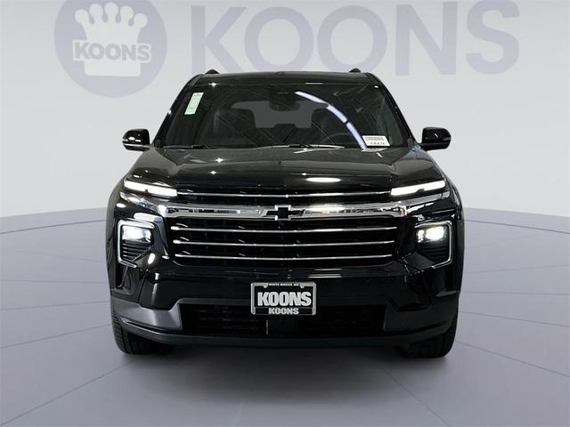 Photo of 2026 Mosaic Black Metallic Chevrolet Traverse