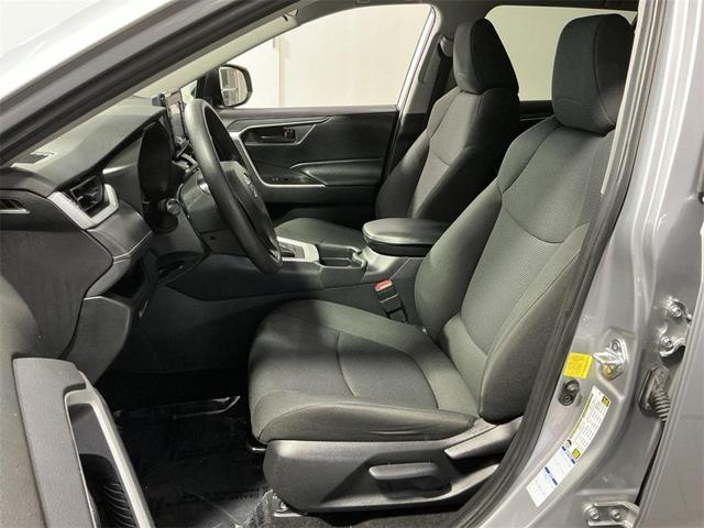 Photo of 2021 Silver Sky Metallic Toyota RAV4