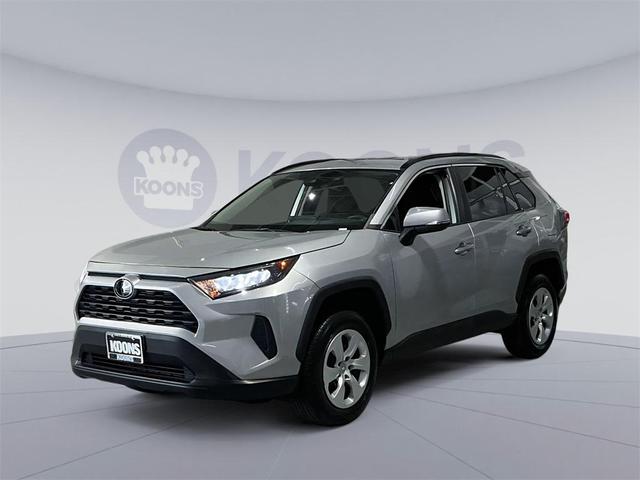 Photo of 2021 Silver Sky Metallic Toyota RAV4