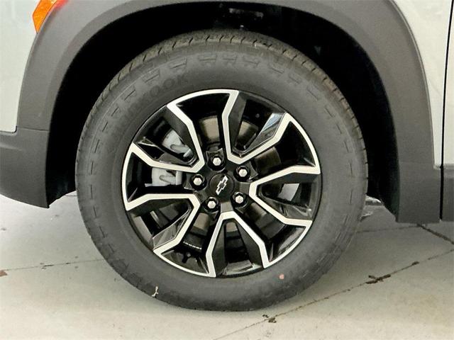 Photo of 2026 Sterling Gray Metallic Chevrolet Trailblazer