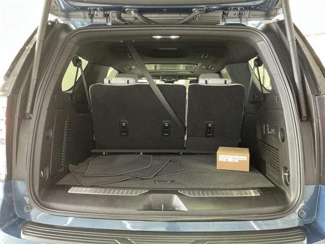 Photo of 2025 Lakeshore Blue Metallic Chevrolet Suburban