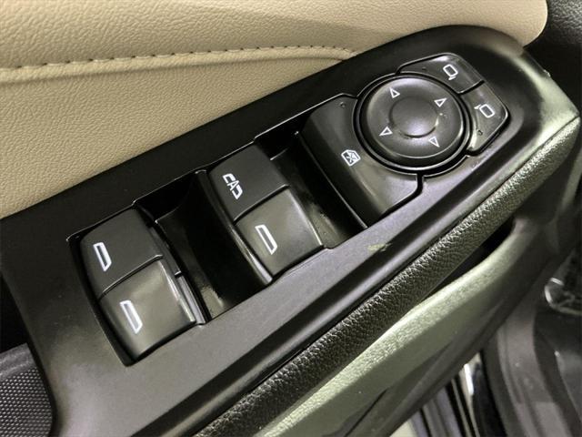 Photo of 2023 Mosaic Black Metallic Chevrolet Traverse