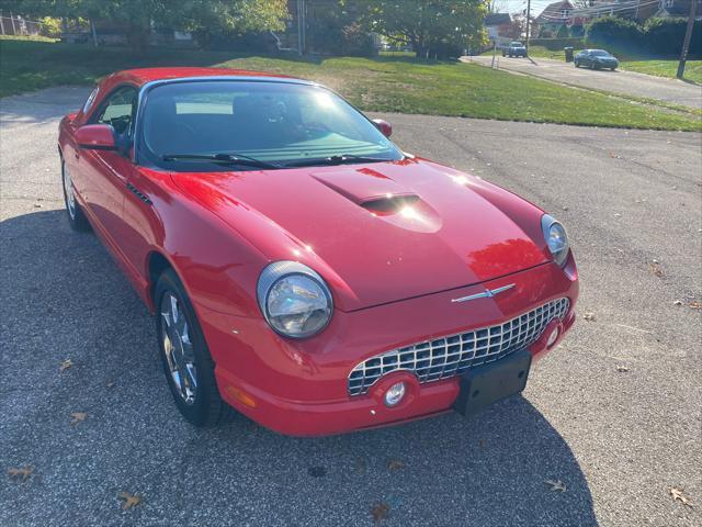 2002 Ford Thunderbird