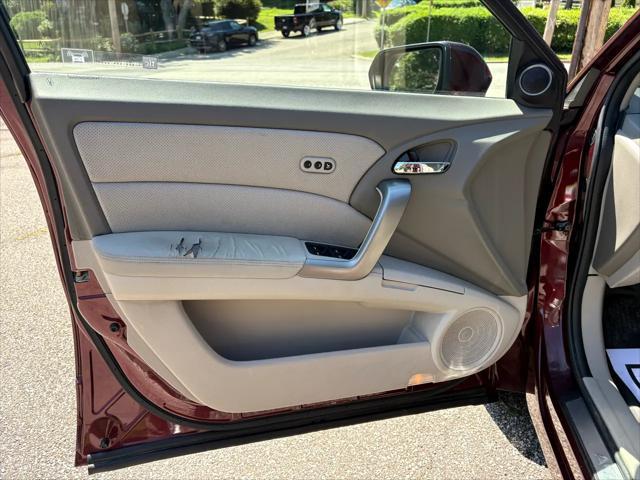 Photo of 2010 Maroon Acura RDX