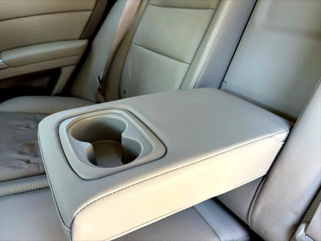Photo of 2010 Maroon Acura RDX