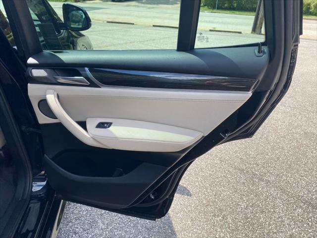 Photo of 2017 Blue BMW X3