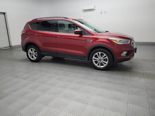 Photo of 2017 Red Ford Escape