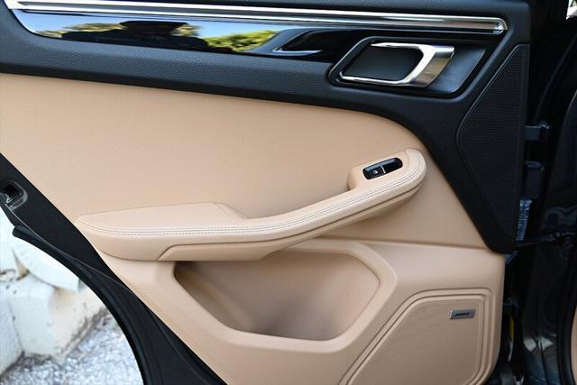 Photo of 2017 Volcano Grey Metallic Porsche Macan